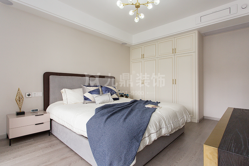 現(xiàn)代輕奢風(fēng)格 現(xiàn)代輕奢風(fēng)格