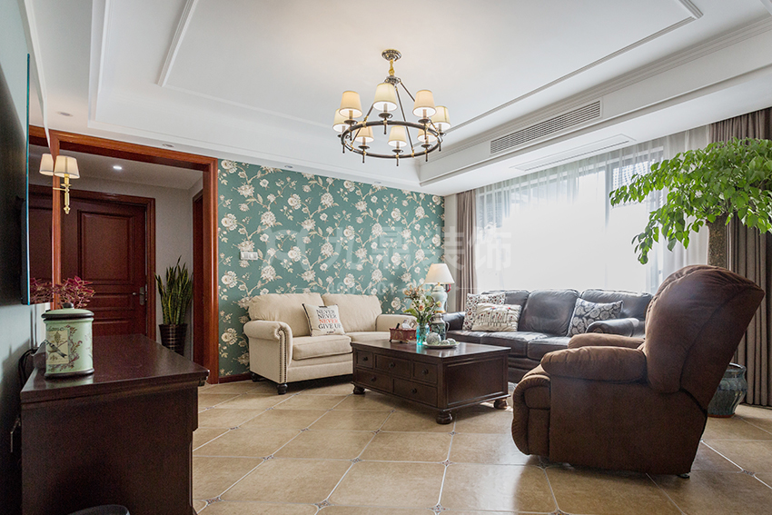 家裝找大型裝修公司好還是小的裝修公司好？